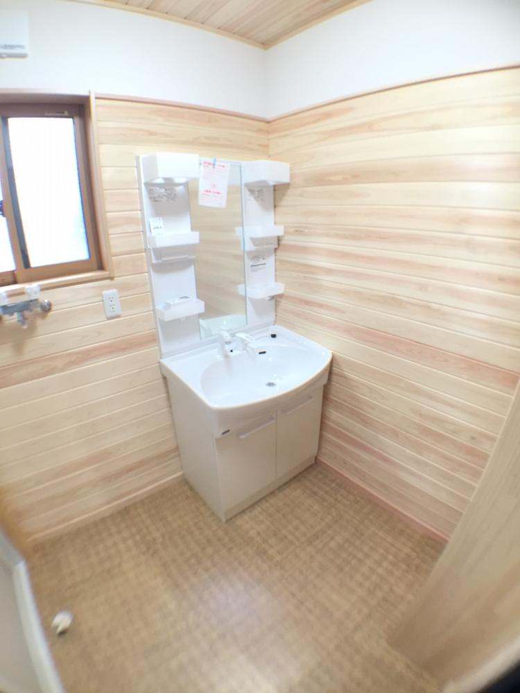 阿賀野市北本町W様邸の洗面脱衣所
